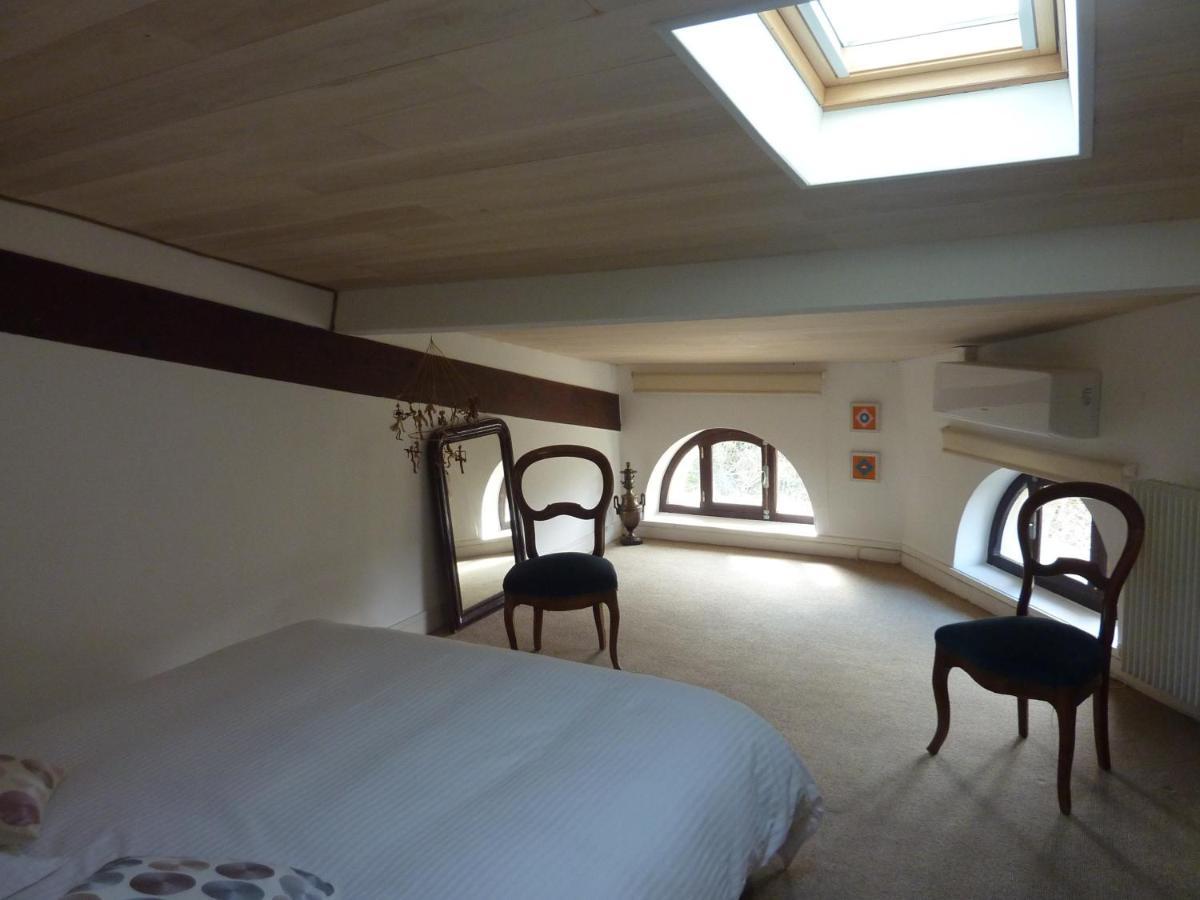 Bed and Breakfast Beaux Chenes Nérac Exterior foto