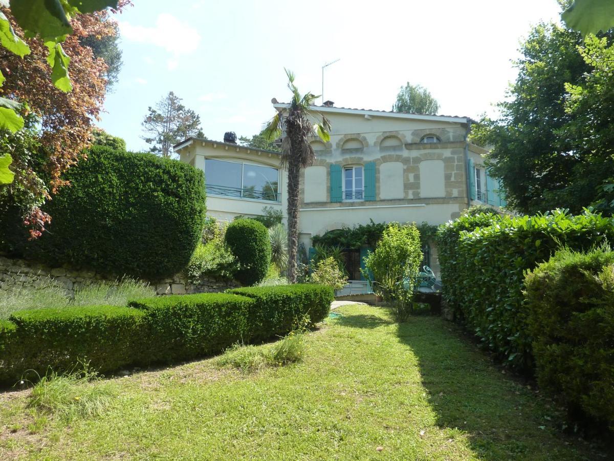 Bed and Breakfast Beaux Chenes Nérac Exterior foto
